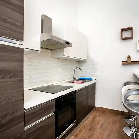 Apartment Punta 2 *