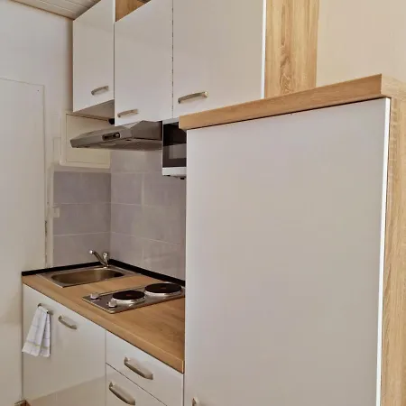 Apartment Punta 2 *